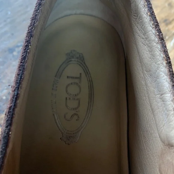 Tods Men's Brown Suede Desert Boots - Picture 2 of 16